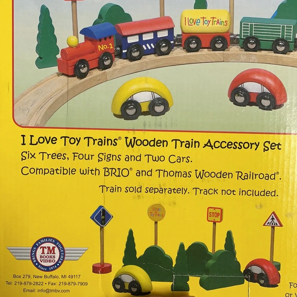 Wooden Train Accessory Set. Cars, Trees, Shrubs.  Thomas and Brio compat… - Picture 3 of 4